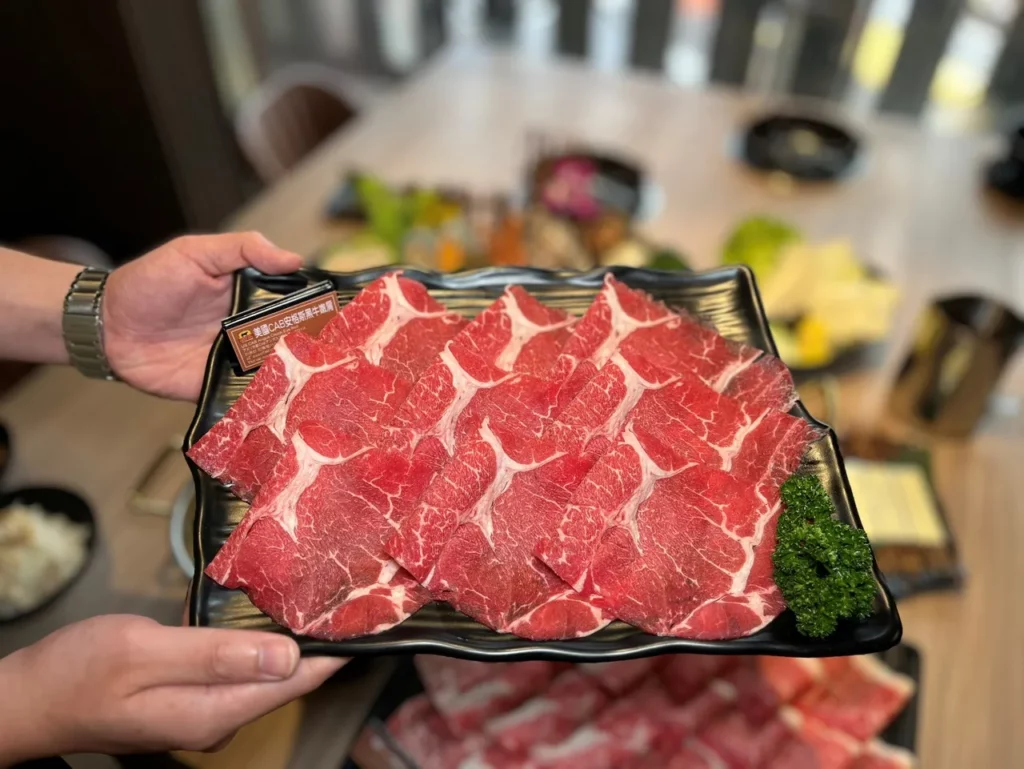 肉之間安格斯黑牛嫩肩(證件禮)