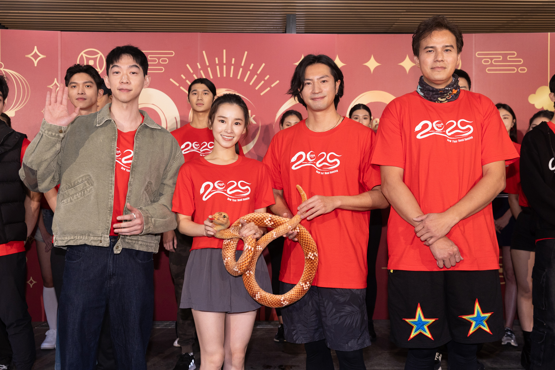 左起王可元、盧以恩、福地祐介、大慶參加經紀公司凱渥開工典禮,分享近況。圖/凱渥提供