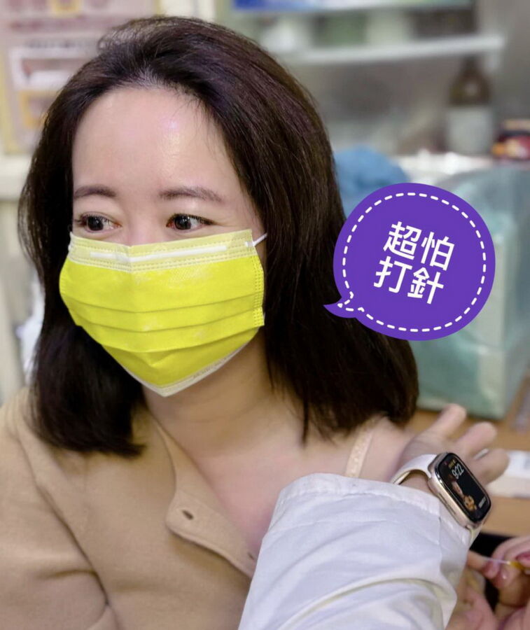 圖／新北市議員戴瑋姍今日也「自費」去打了肺炎鏈球菌的疫苗，要當個健康寶寶。（戴瑋姍臉書）