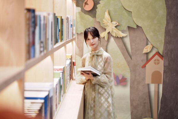 活動展出430種珍稀好書共3,500餘冊供民眾選購,讓書迷徜徉於書海之中。(照片/客委會提供)
