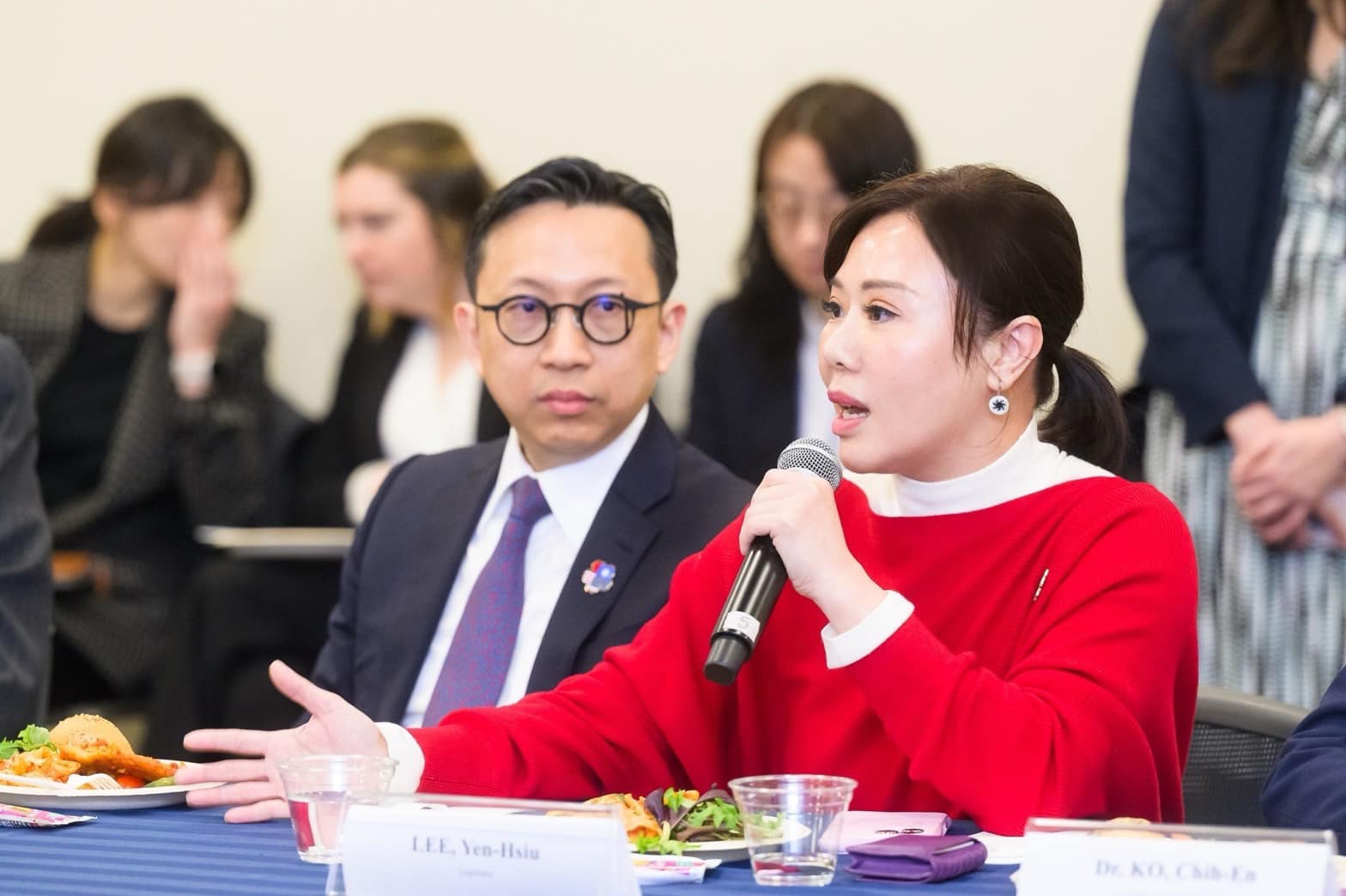 經濟部擬在美設台灣投資貿易中心 李彥秀怒批:變相鼓勵企業出走 222 經濟部擬在美設台灣投資貿易中心 李彥秀怒批:變相鼓勵企業出走 221