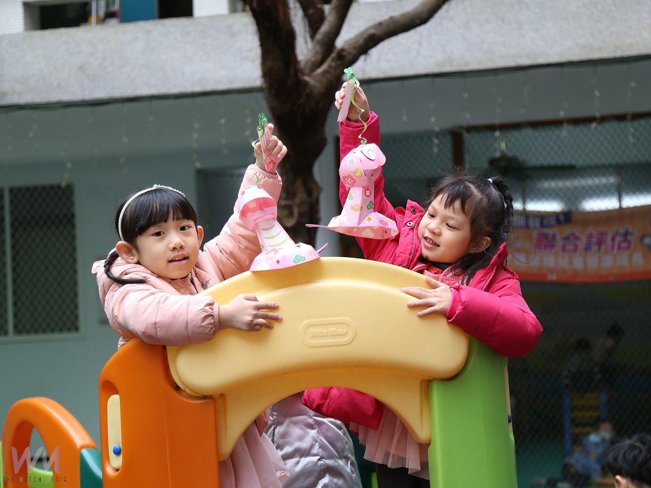 嘉市小花蛇提燈 2/6日起連三天發送 - https://www.watchmedia01.com