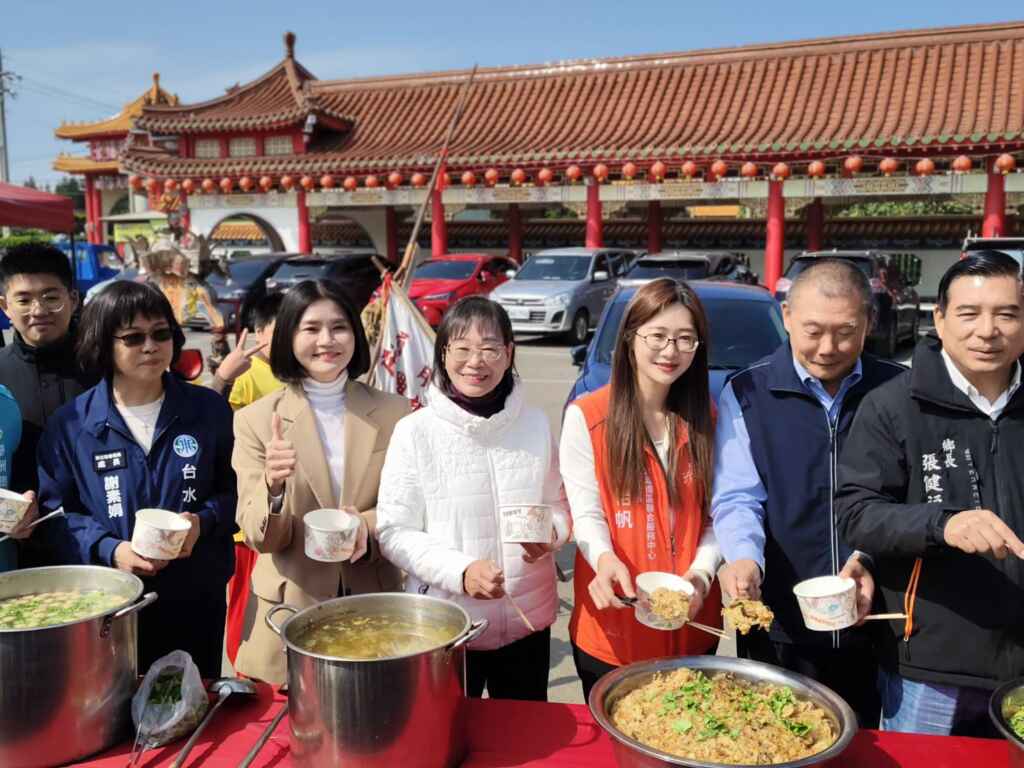 活動包括「五年千歲吃飯擔」及「五年千歲五年大科」兩項民俗。(記者廖承恩翻攝)