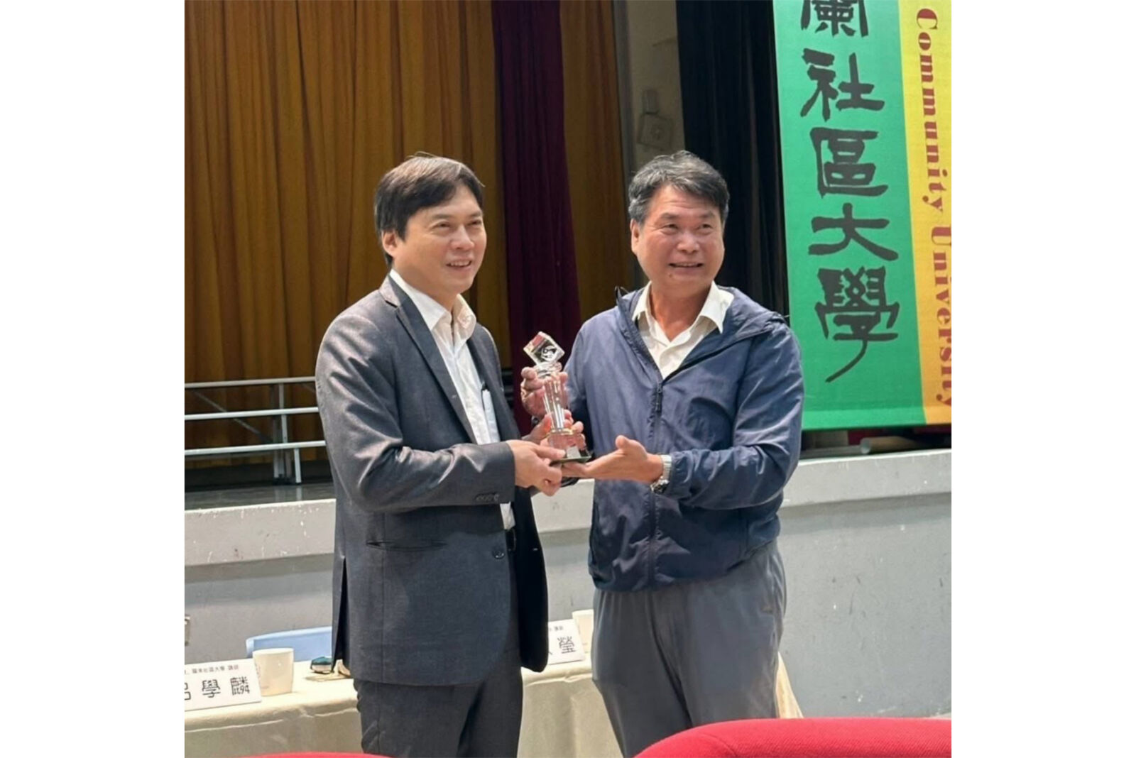 陳金德力勸林國漳參選宜蘭縣長 盼找對人做對事 216 陳金德力勸林國漳參選宜蘭縣長 盼找對人做對事 215