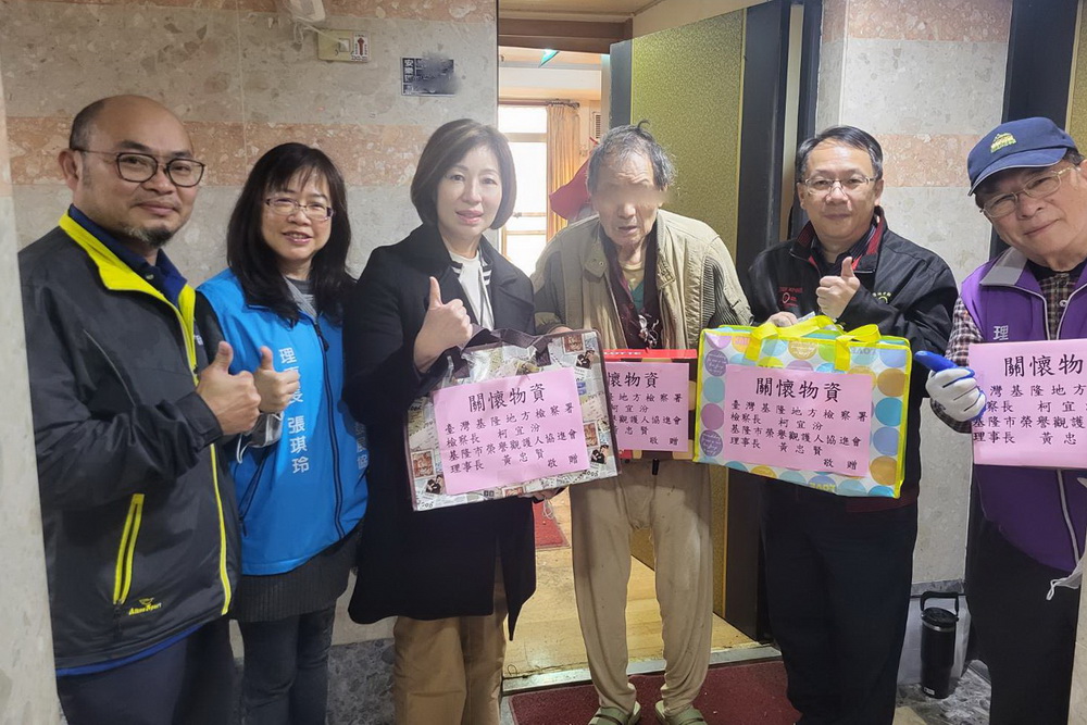 散播溫暖 基檢社勞人助社區獨居老人清理家園 166 散播溫暖 基檢社勞人助社區獨居老人清理家園 165