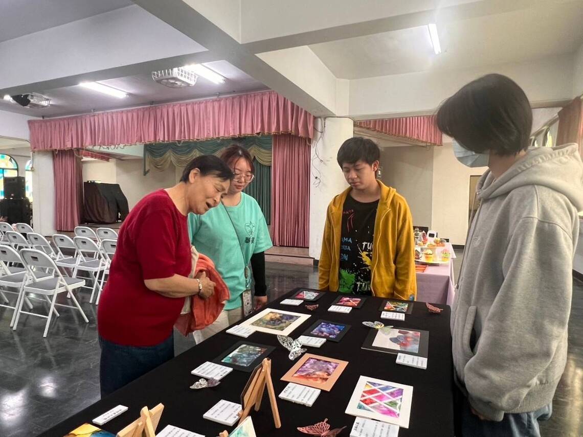 漾新聞|華遠職涯探索作品展讓弱勢生的創作能量被看見