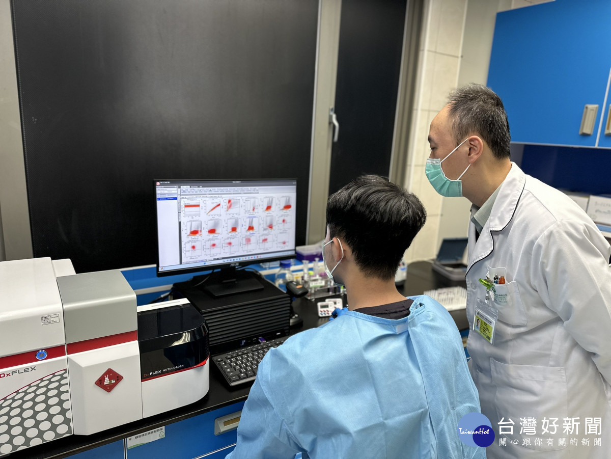 彰濱秀傳紀念醫院提供流式細胞術檢測作為診斷血癌與淋巴癌的核心技術，未來將與先勁智能公司合作，導入AI人工智能以加速血液腫瘤疾病的診斷進程。圖／秀傳提供