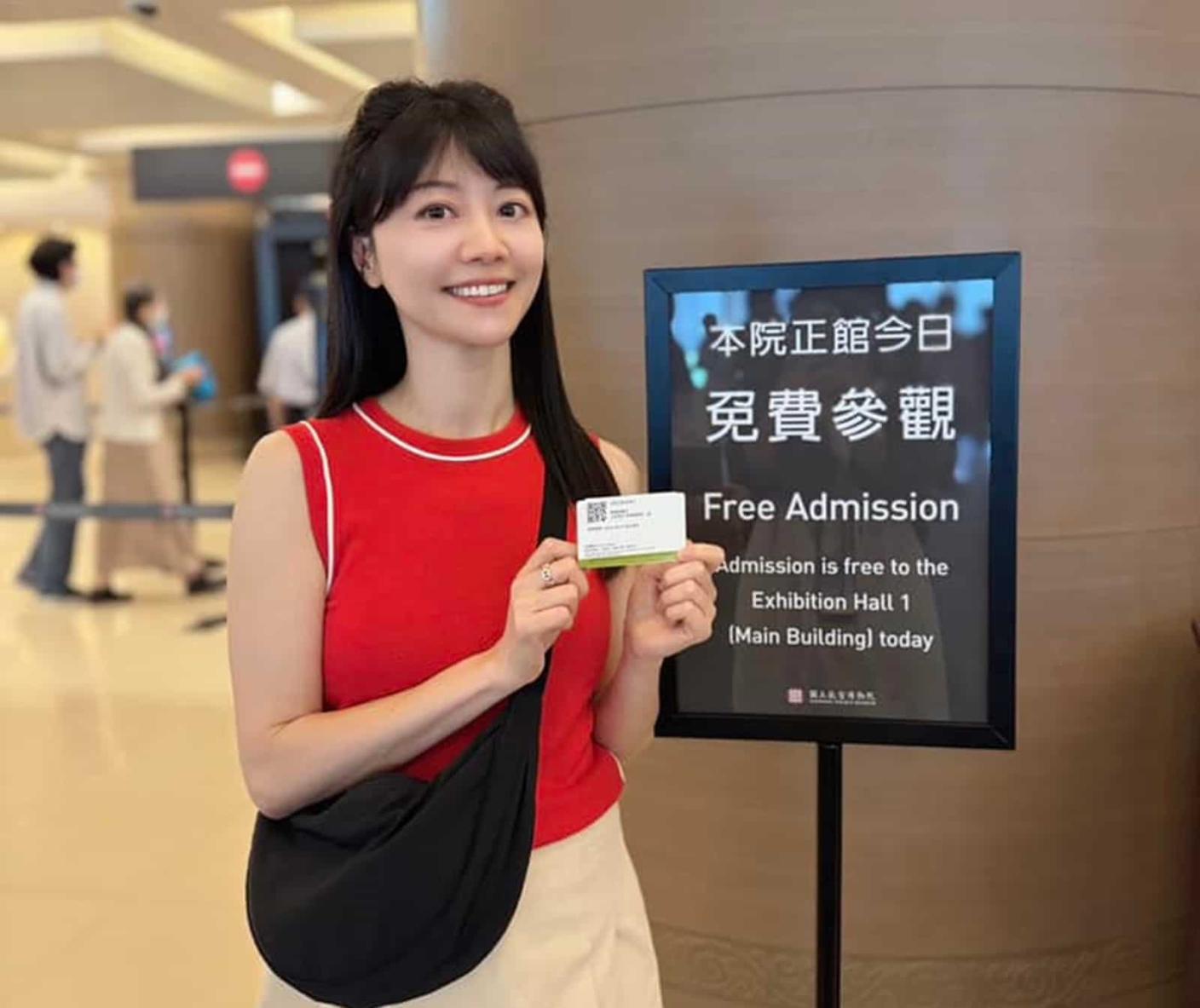 高嘉瑜緊咬李彥秀國外房產,她指李彥秀從民國88年第一次申報財產,到現在第19次,都是漏洞百出,「千錯萬錯都不是李彥秀的錯」。翻攝高嘉瑜臉書