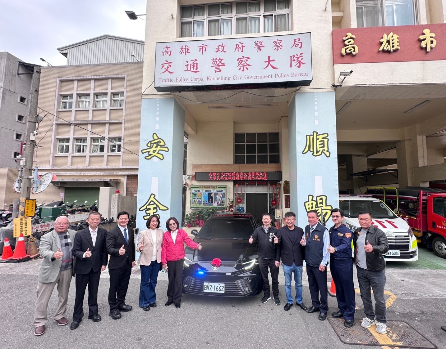 高市義交大隊長慷慨捐贈最新款偵防車 讓警察執勤更有保障