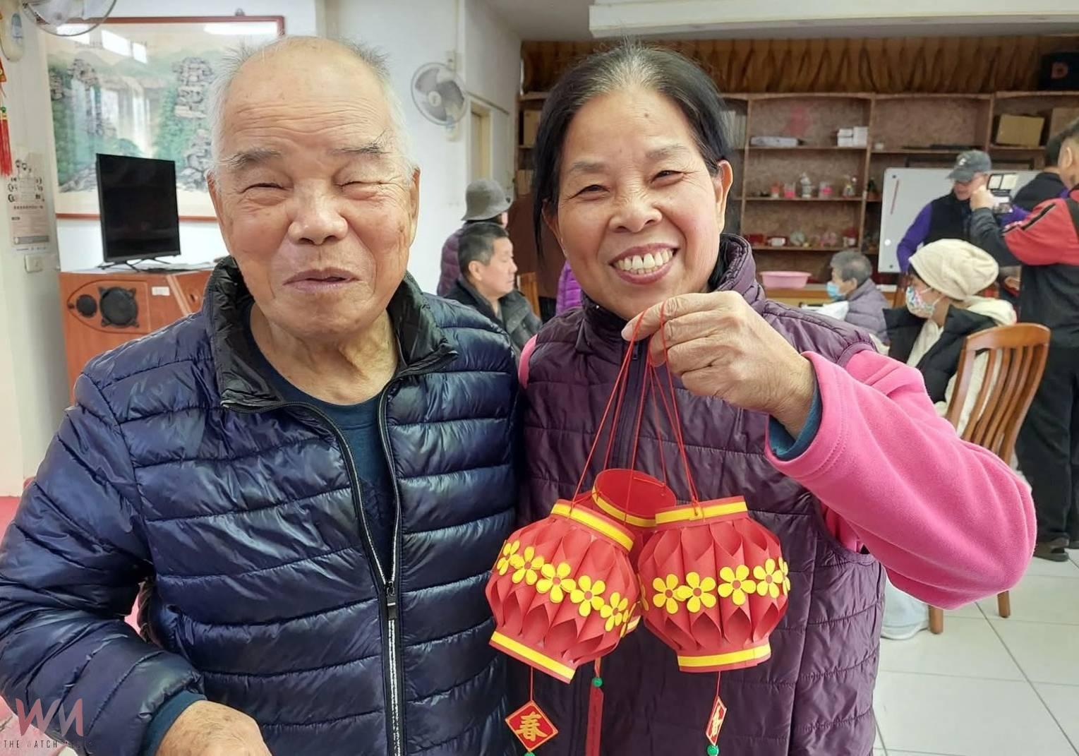（有影片）／彰化榮家迎元宵製燈籠  長輩巧手創意喚起童年記憶