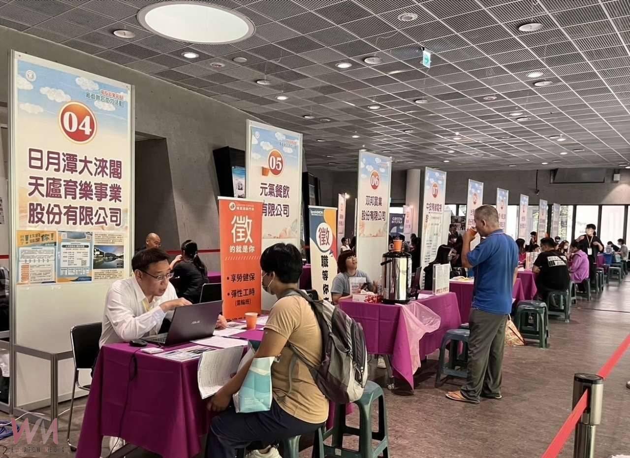 新春企業搶才火熱登場 中彰投分署年後三場徵才60家廠商釋出1800個職缺 - https://www.watchmedia01.com