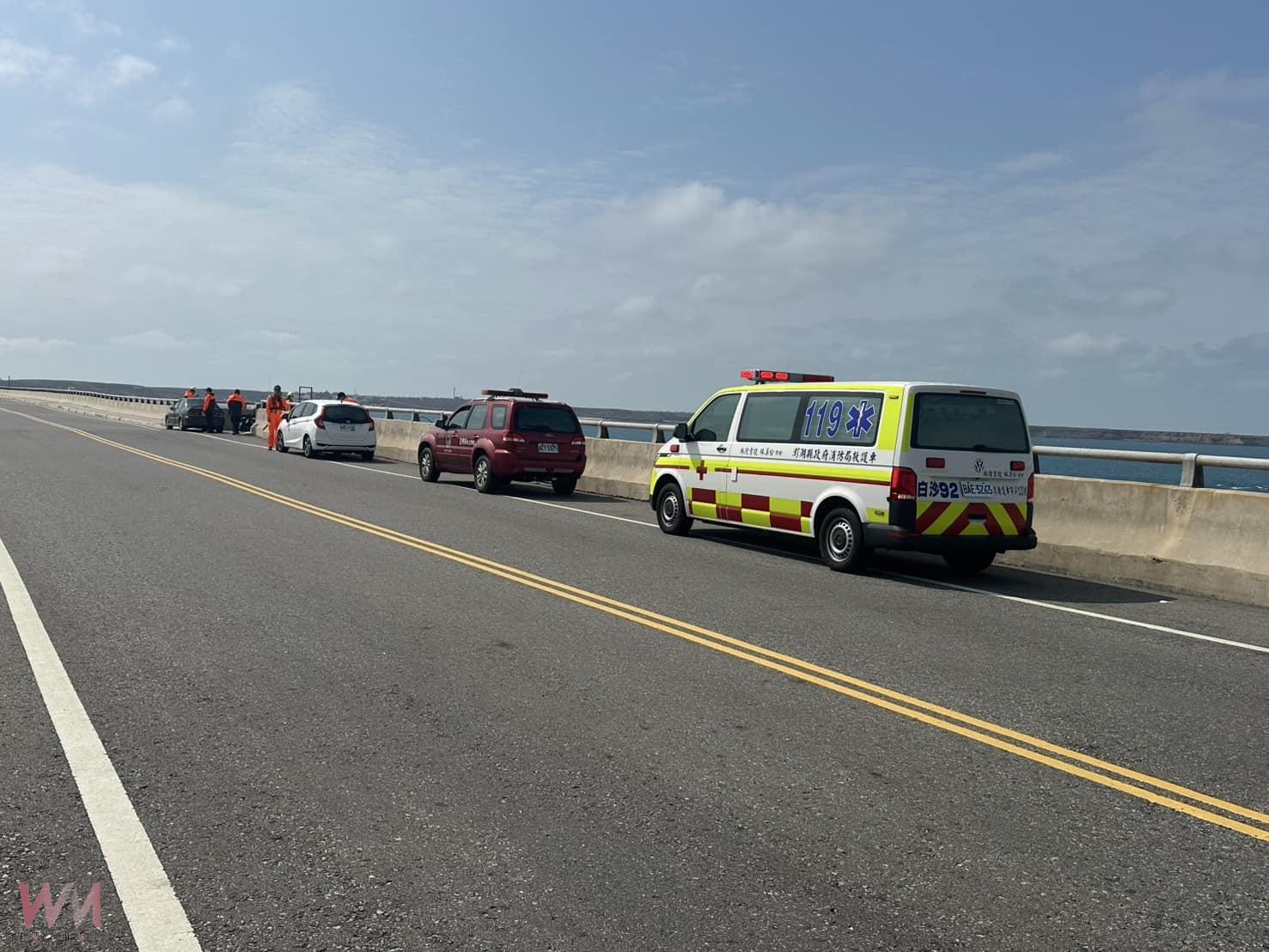(有影片)/男子獨留自小客車於跨海大橋 警消判斷疑輕生展開海空搜救 - https://www.watchmedia01.com