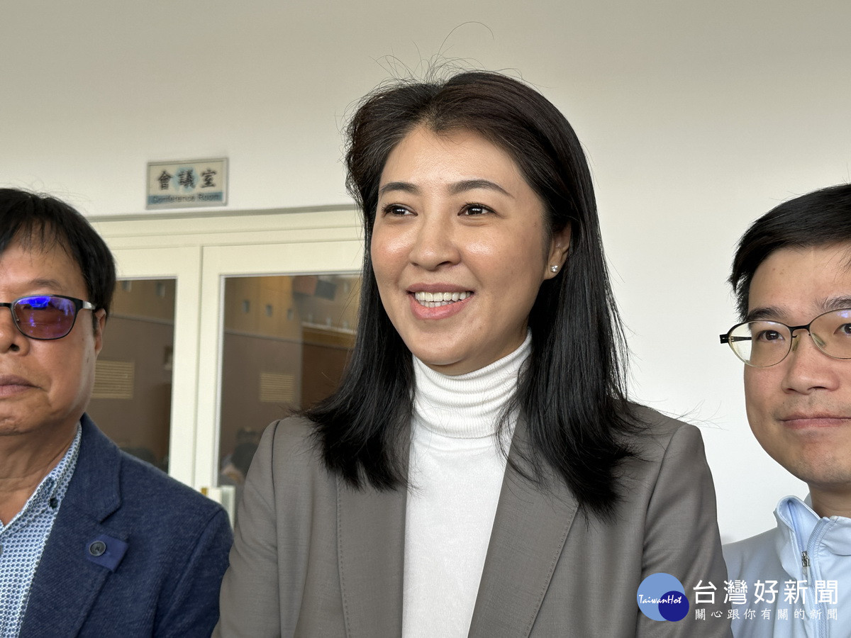 許淑華縣長請中央明確表示政策。（記者扶小萍攝）