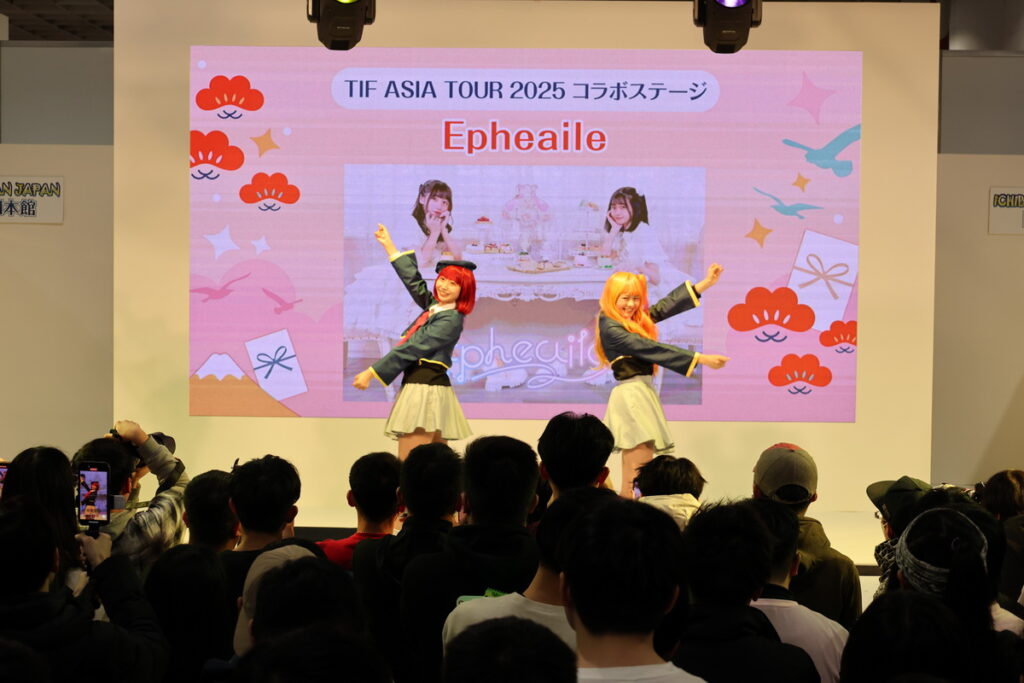 偶像「Epheaile」以我推中的露比和有馬的造型登場