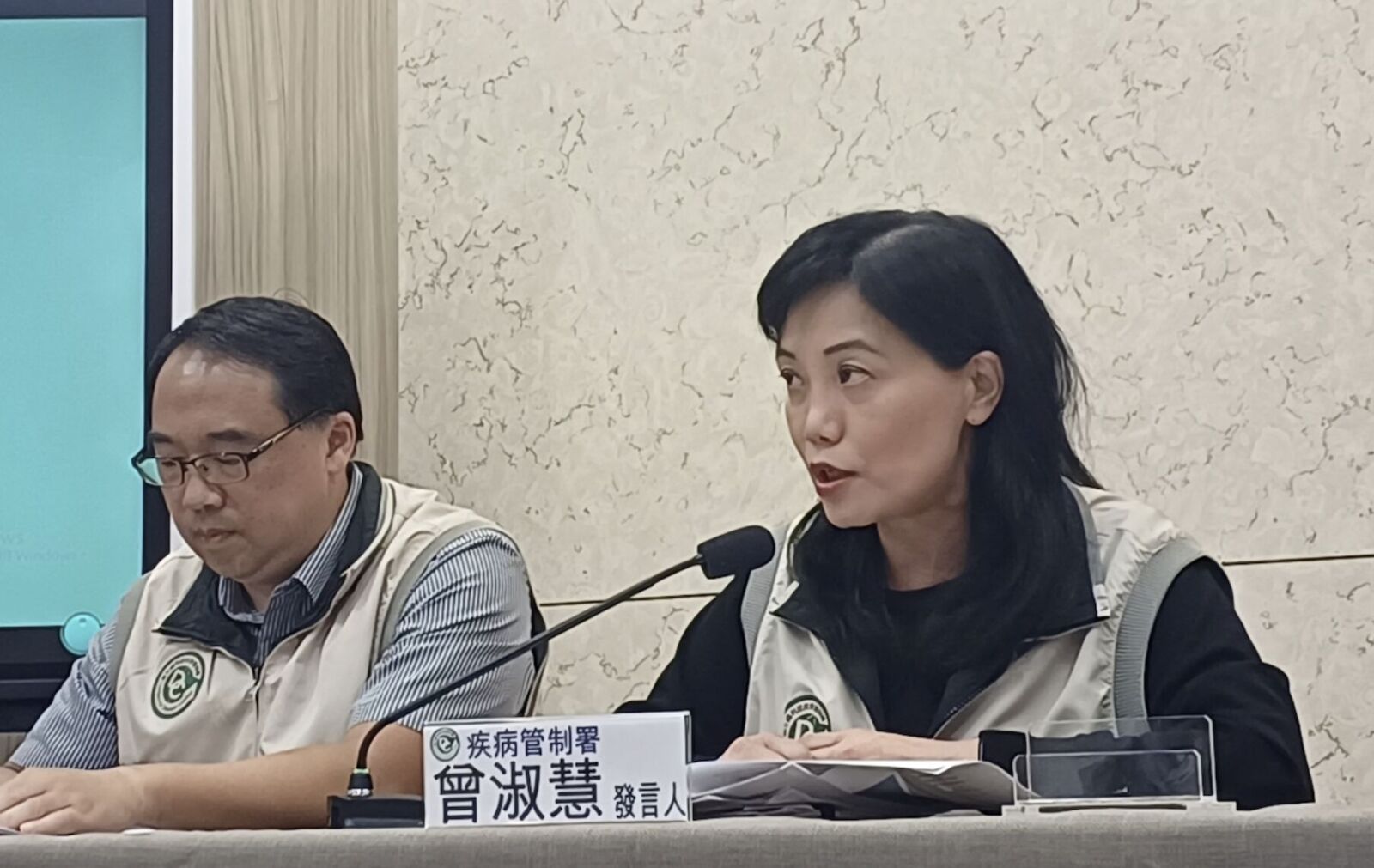 搶打潮退燒「每天有減少趨勢」 增購10萬流感疫苗估多花2300萬從這出 210 搶打潮退燒「每天有減少趨勢」 增購10萬流感疫苗估多花2300萬從這出 209