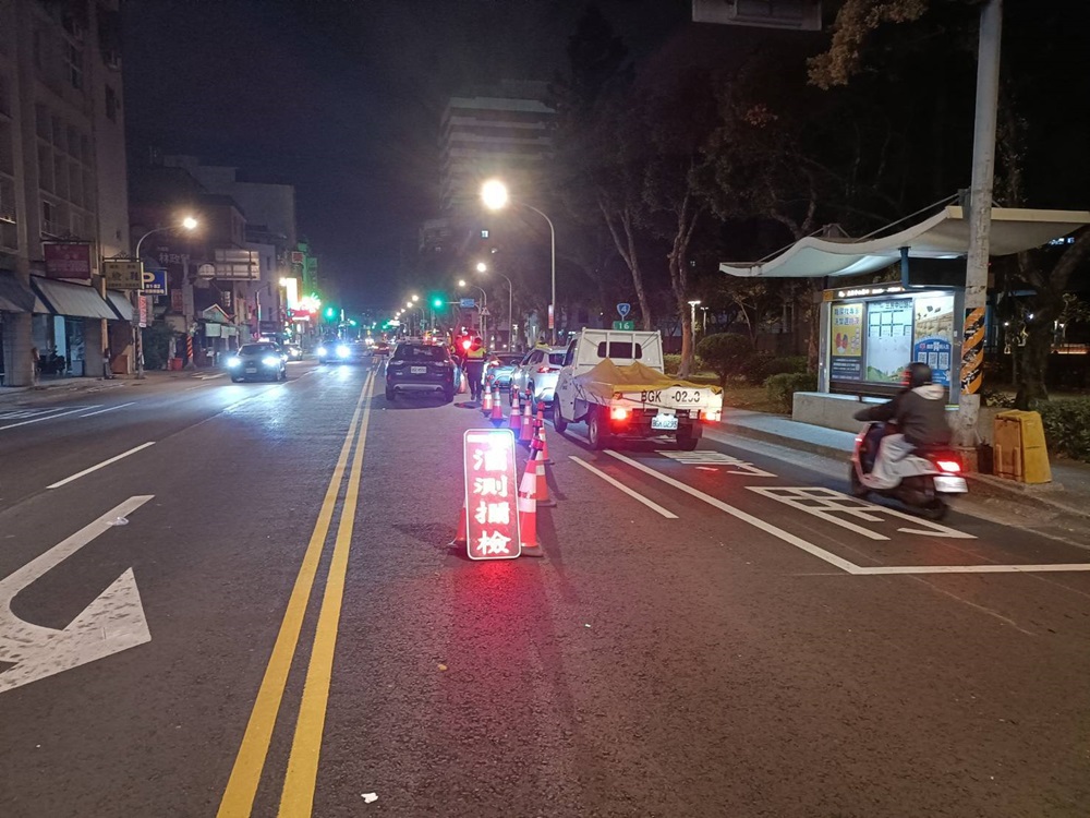 嚴打酒後駕車及超速 桃園警加強夜間交通執法 199 cnews204250207a08