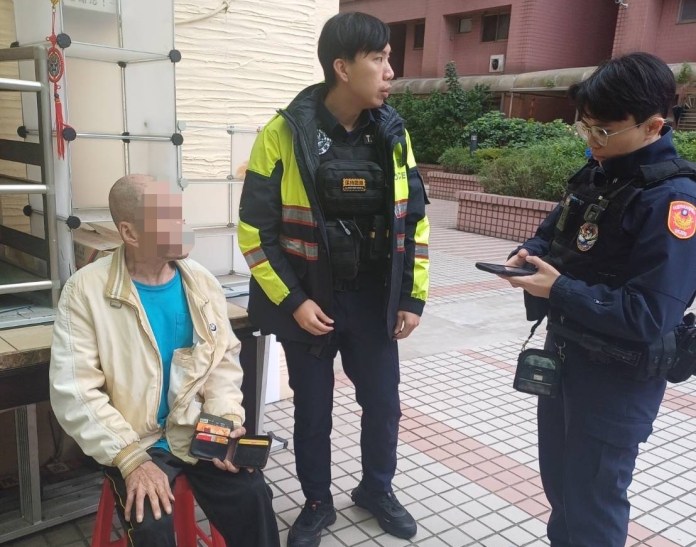 6旬翁「想回家」卻進不去 楊梅警曝真相 58 S 72884238