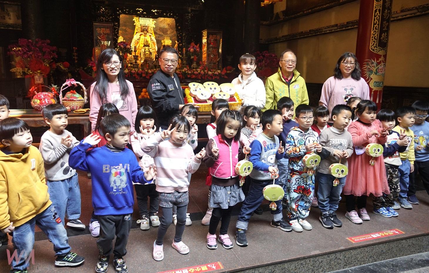 (有影片)/西螺太平媽提燈踩街慶太平 福興宮金芒燈籠閃耀元宵夜 - https://www.watchmedia01.com