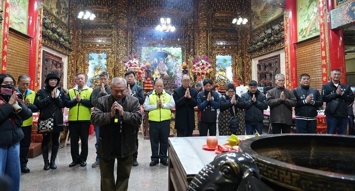 澎湖龍門觀音宮舉行「祈福大米龜點燈儀式」 陳光復共祈安康