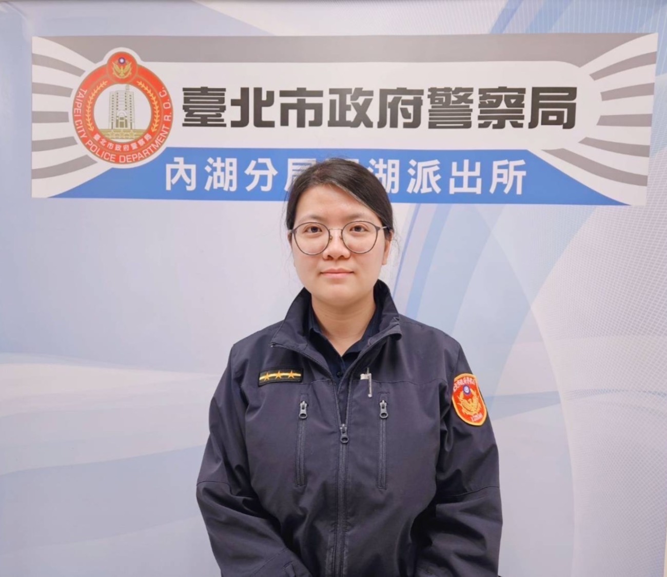 西湖派出所警員陳薈晶。(記者薛秀蓮翻攝)
