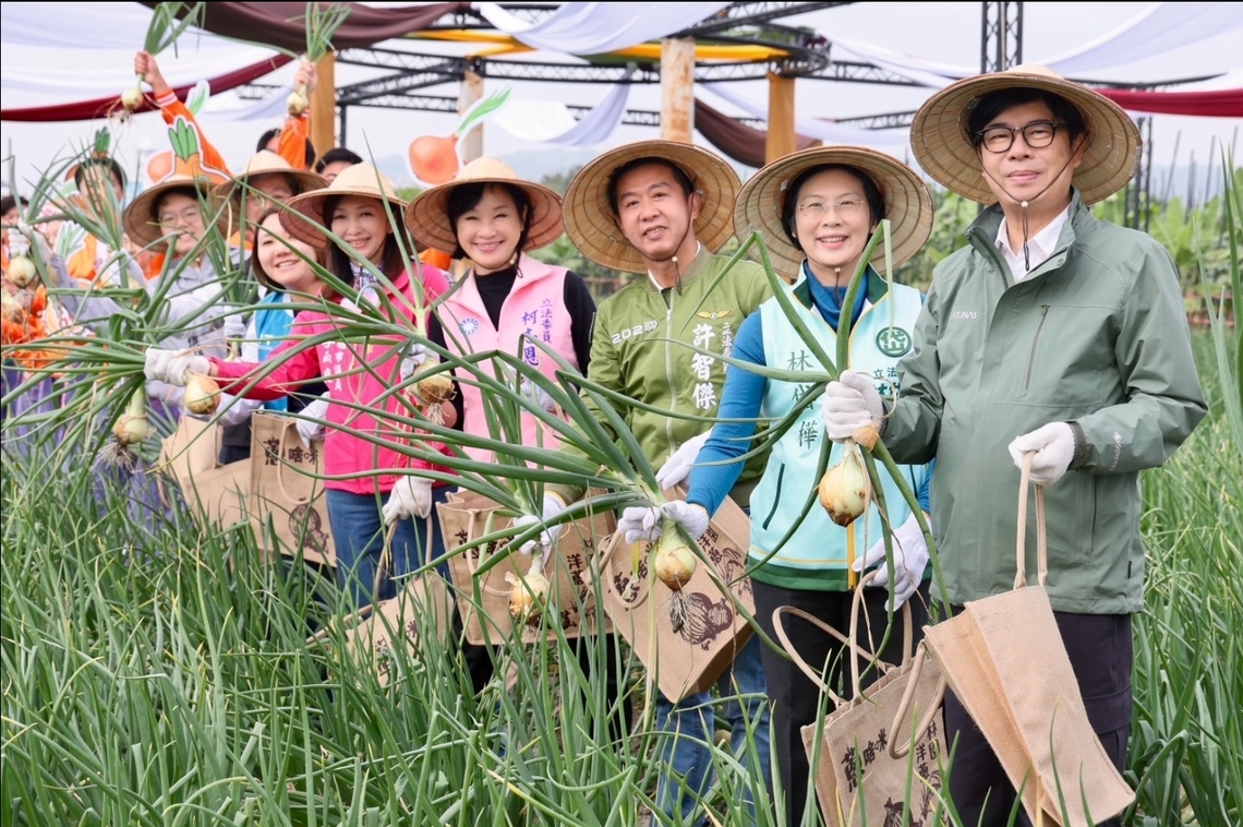 蔥啥咪林園洋蔥節登場 陳其邁大讚入菜保證好吃
