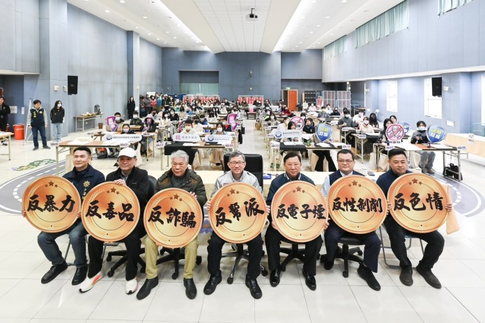 桃市警察局辦書法比賽 青少年揮毫傳遞法治觀念 60 20250208190637142