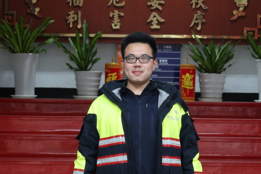 寒冬送溫情  木柵警貼心助失智迷途7旬婦平安返家
