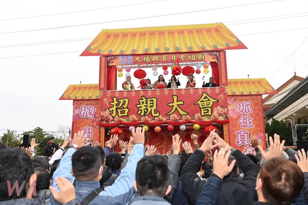 嘉市大福興宮拋繡球招親促良緣　林瑞彥副市長祝福得真愛