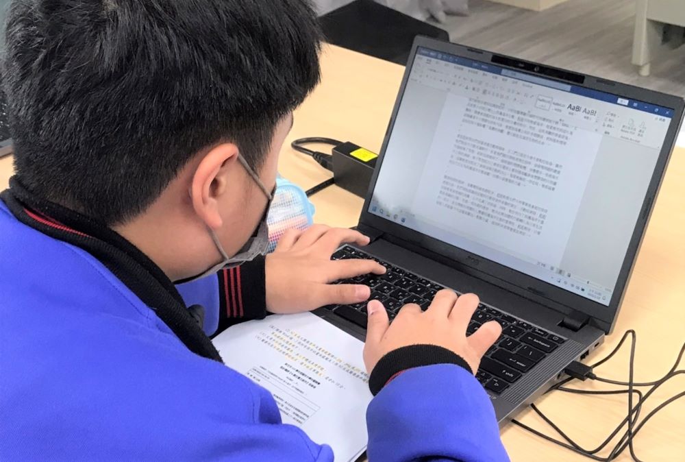 鼓勵創意應用科技     新北國中技藝賽首增AI數位圖文創作