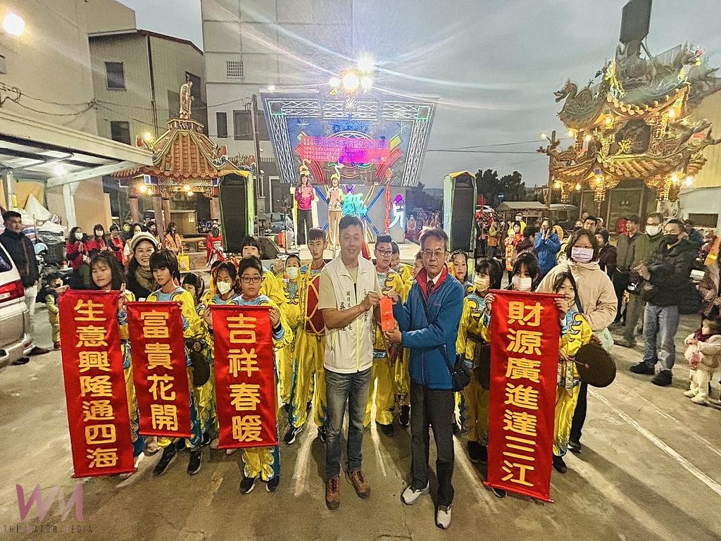 永靖鄉瑚璉社區頭一遭舉辦元宵提燈踩街活動 吳國隆理事長初試啼聲鄉親相挺 - https://www.watchmedia01.com