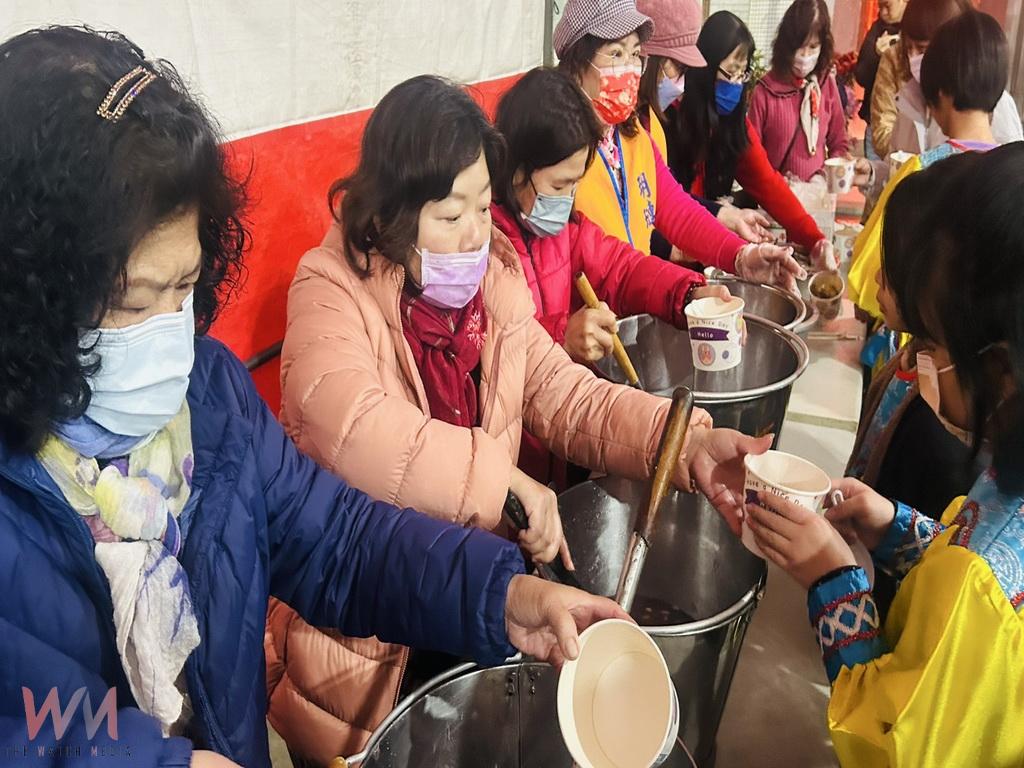 永靖鄉瑚璉社區頭一遭舉辦元宵提燈踩街活動 吳國隆理事長初試啼聲鄉親相挺 - https://www.watchmedia01.com