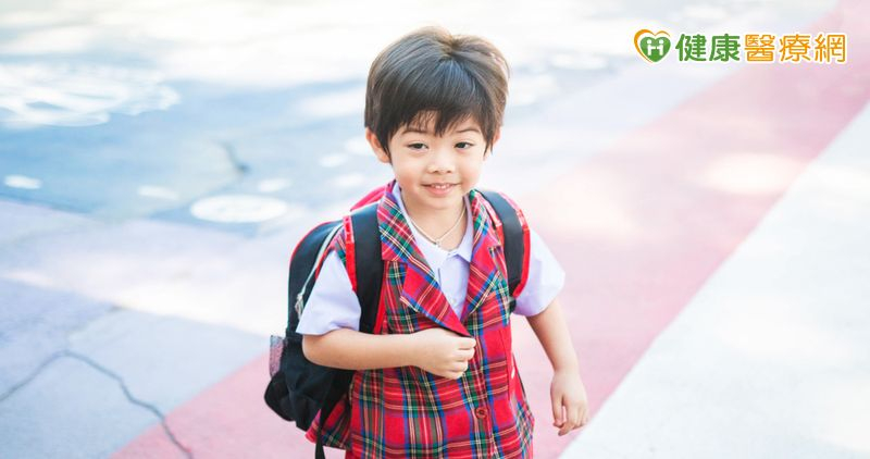 5招開學收心操 輕鬆幫孩子切換回「學習模式」