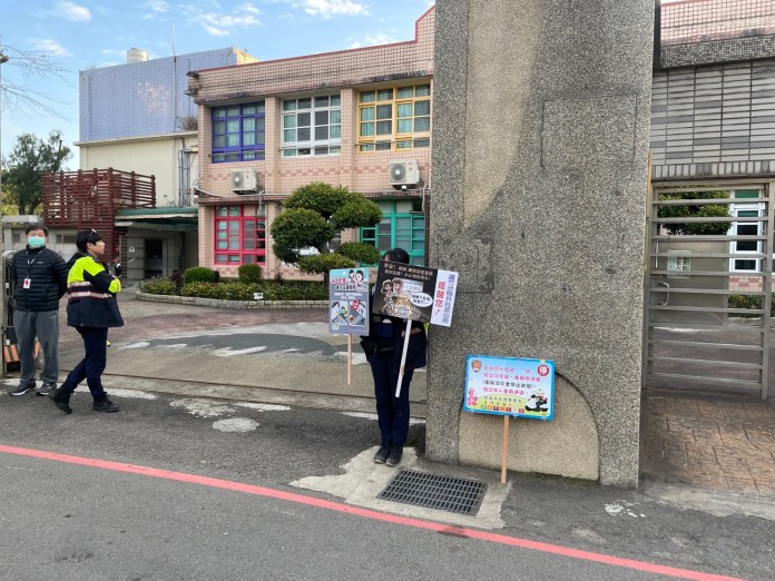 蘆竹警開學日加強宣導 守護校園交通安全 70 S 3112965 0