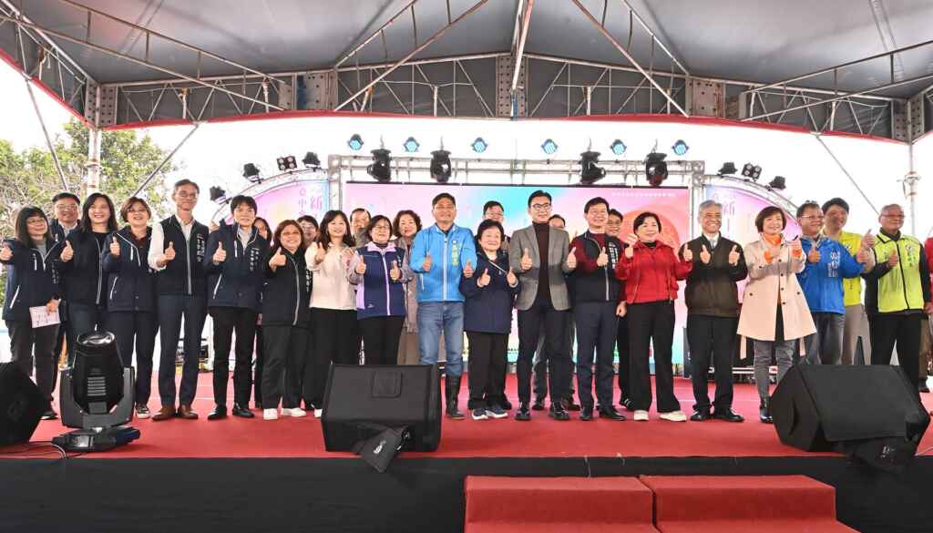 ▲台中東勢新丁粄節是非常具有傳統歷史的客庄民俗活動，每年選在「正月半」(元宵節)舉辦，熱鬧非凡，成功打響節慶品牌知名度。（記者張玉泰攝）