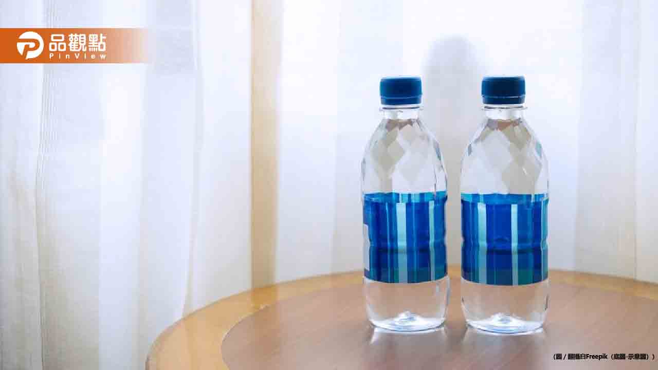 「寶特瓶」恐喝出大腸癌!醫:細胞塑膠微粒數暴增3.4倍