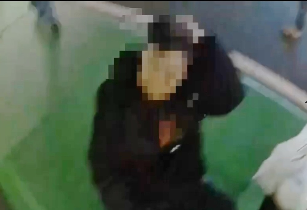男子燈會中癱軟倒地 警詢問原來是吃了糖葫蘆 213 248250213a03