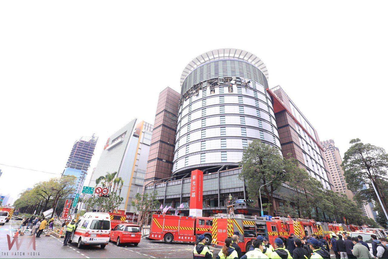 新光三越台中中港店氣爆　內部如轟炸 慘不忍睹
