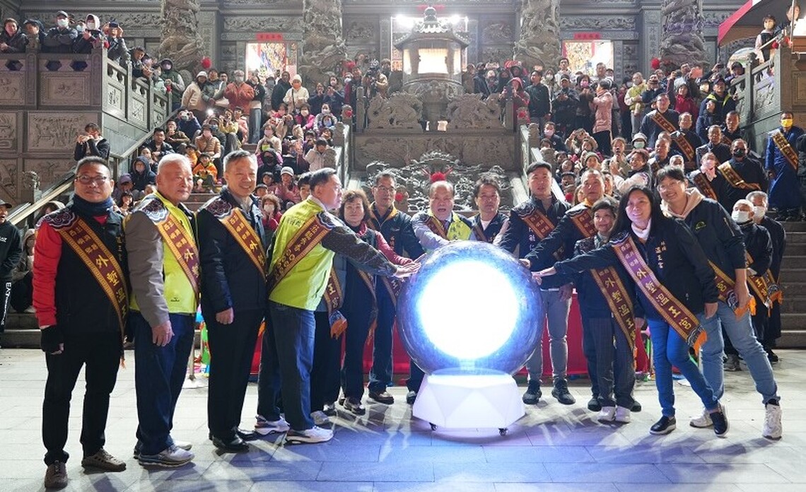 外垵温王宮2025乙巳金蛇迎新春元宵晚會 陳光復蒞臨與鄉親共度佳節