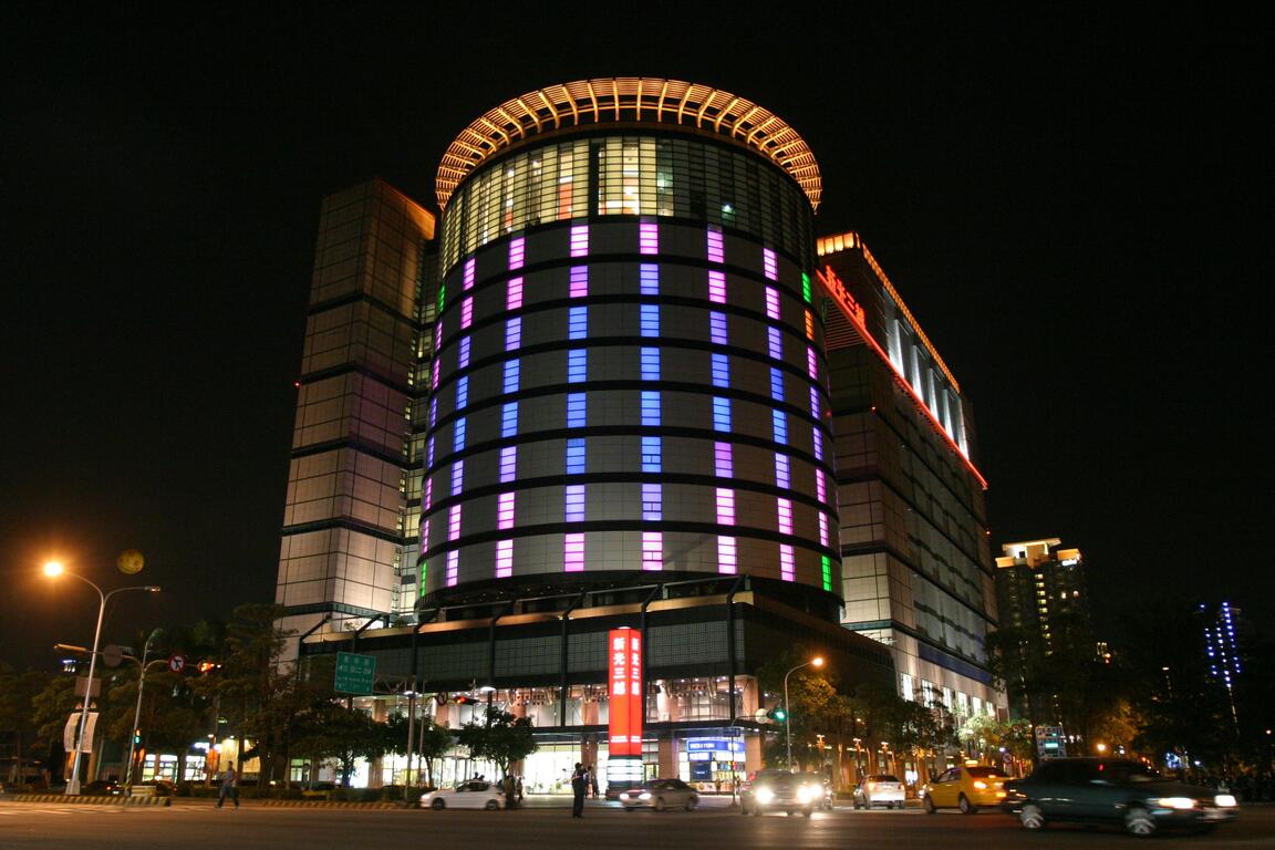 台北建管處加強公共場所裝修管理　確保百貨餐飲業安全 225