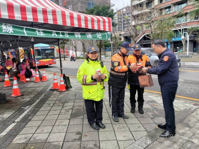 燈會交通攻略 市府推5條免費接駁車助民眾輕鬆賞燈 60 552569 0