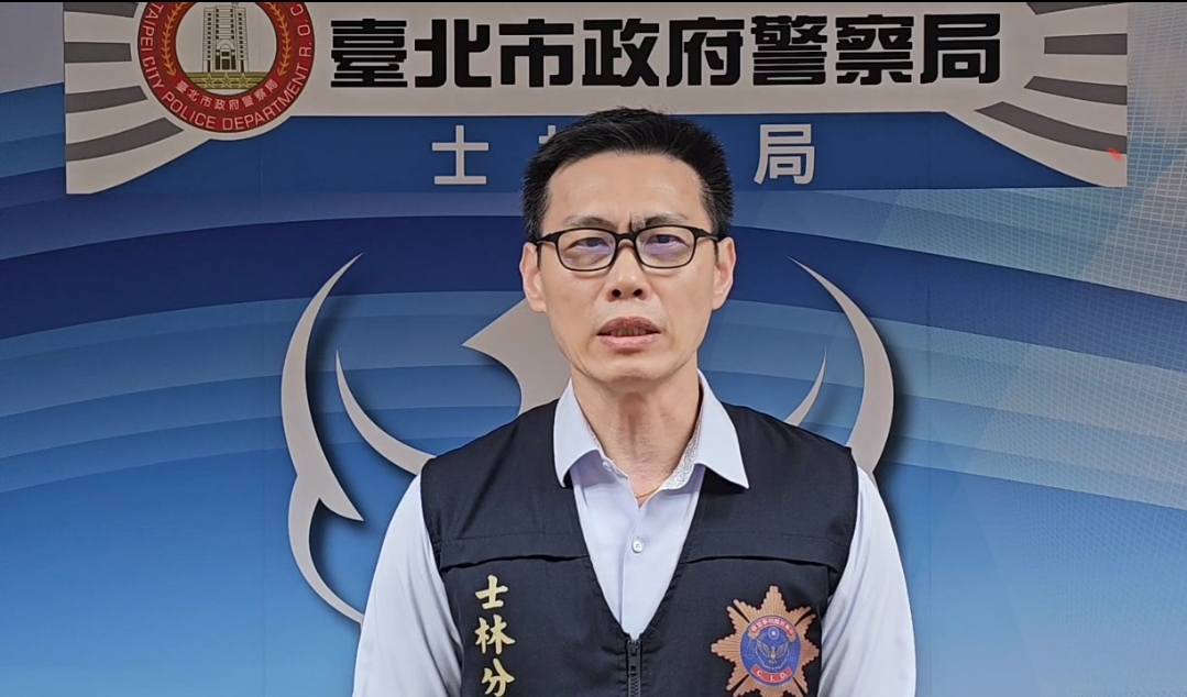士林分局偵查隊隊長許文鋒表示,將持續加強掃黑、肅槍、緝毒等各項專案勤務,落實打擊犯罪的決心。(記者 黃荷琇翻攝)