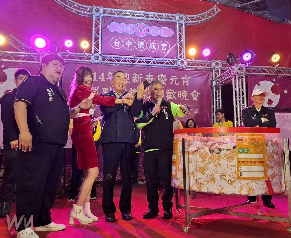 慶祝元宵節點燈活動　台中旱溪樂成宮乙巳年迎新春抽獎熱鬧登場