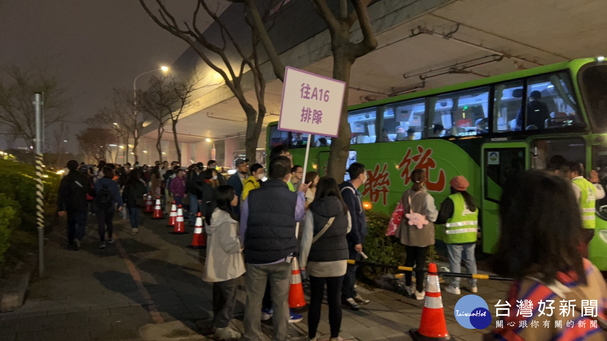 緊急接駁車路線疏運狀況。