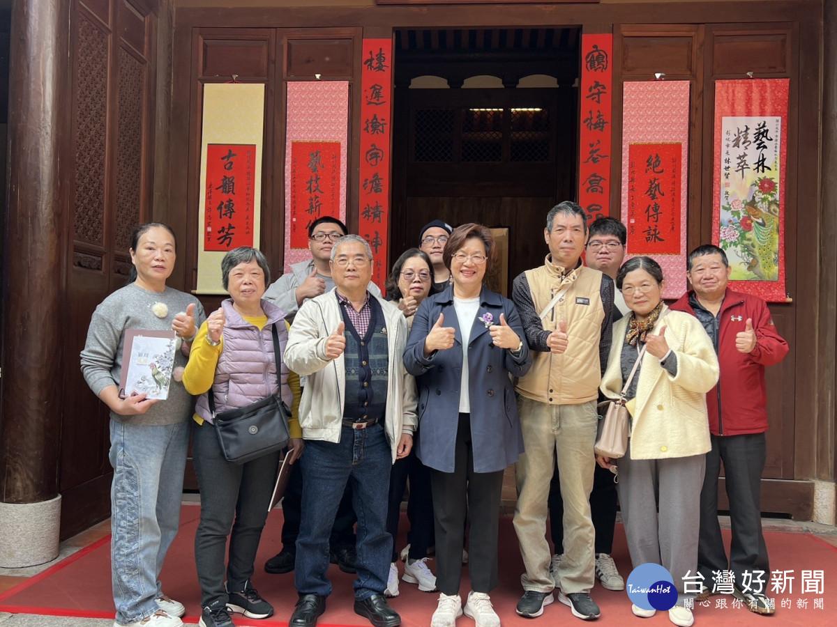 鶴棲別墅工藝展覽館展出陳穎派25件珍寶。圖/文化局提供