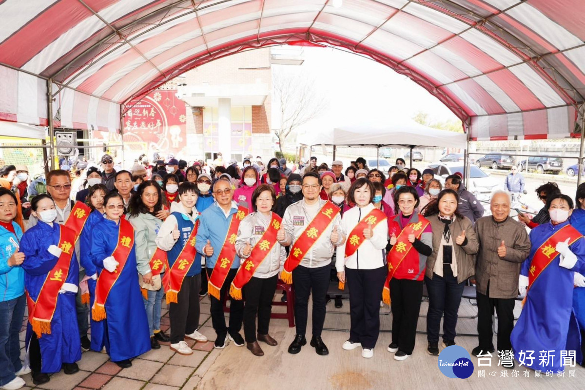 桃園天穿日活動,吸引眾多來賓及民眾一同參與祭天儀式。