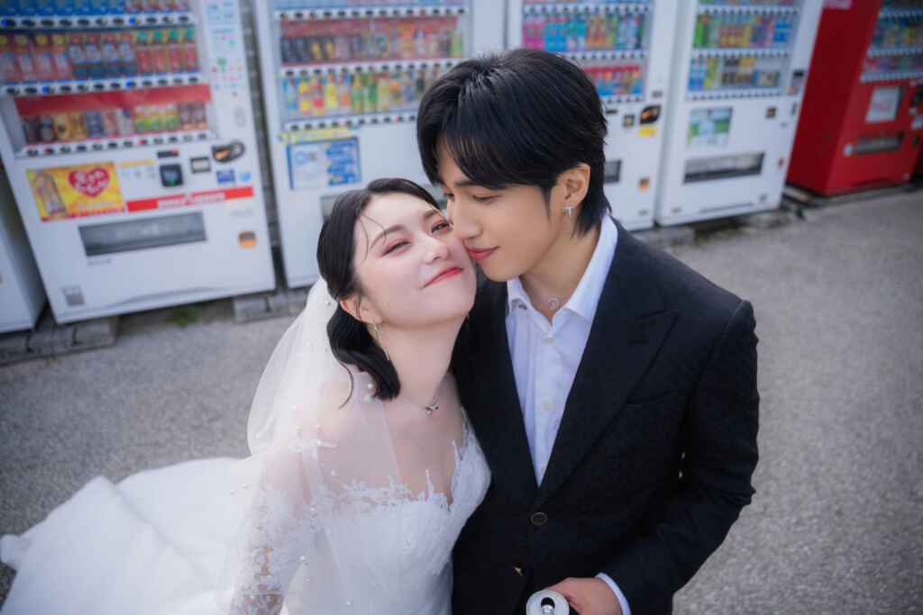 ▲婁峻碩、焦凡凡砸百萬沖繩夢想海島婚禮 （想不到音樂工作室提供）