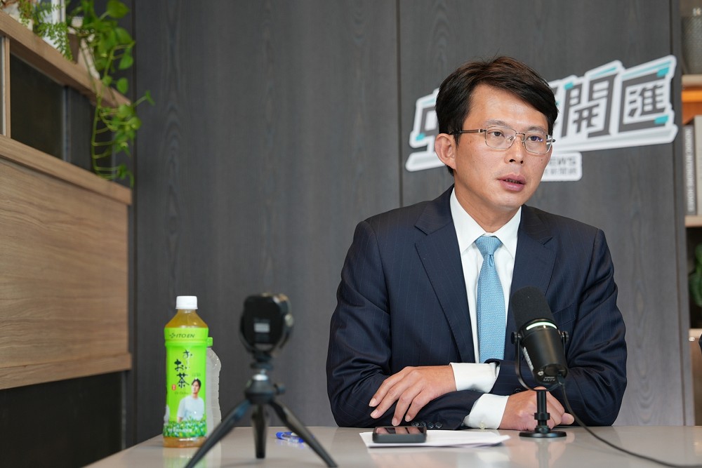 中午來開匯/批賴清德總統行廉價操作勇鷹失事 黃國昌:亂扯總預算案 250 中午來開匯/批賴清德總統行廉價操作勇鷹失事 黃國昌:亂扯總預算案 249