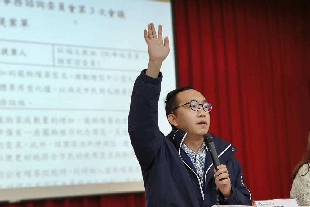 徐巧芯支持劉彥澧請辭 盧秀燕:市府團隊以高標準自我要求 242 徐巧芯支持劉彥澧請辭 盧秀燕:市府團隊以高標準自我要求 241