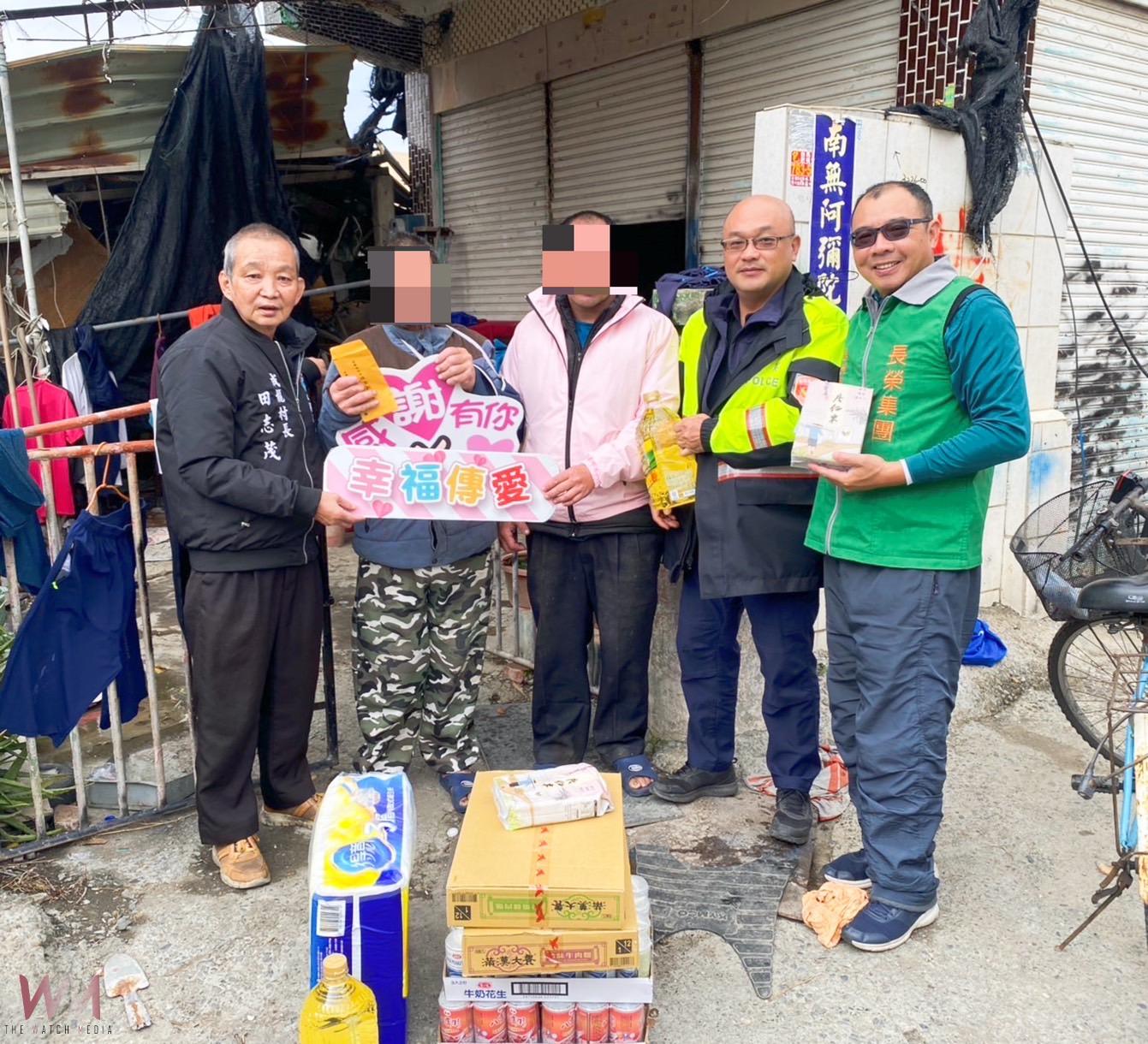貧父顧2智障兒慘遇車禍 北港警結合張榮發濟助 - https://www.watchmedia01.com