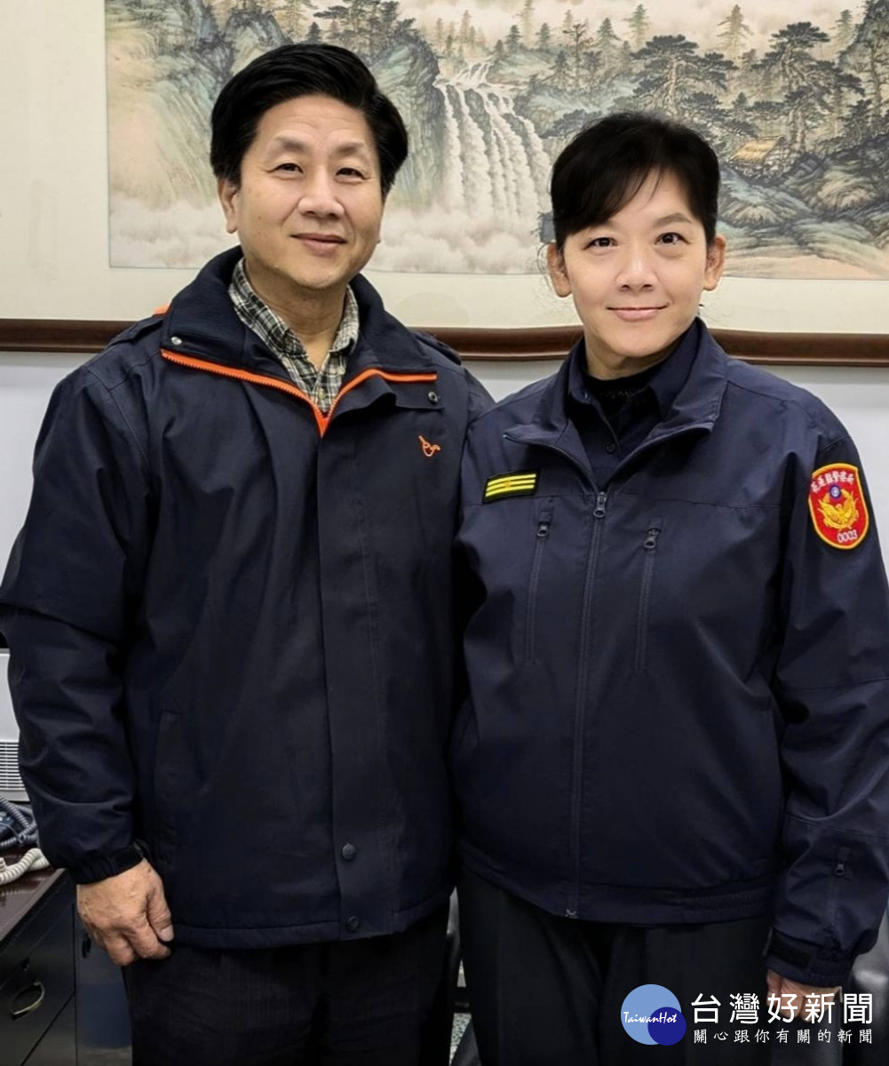 桃園市政府警察局刑事鑑識中心主任夫妻交棒無縫接軌。
